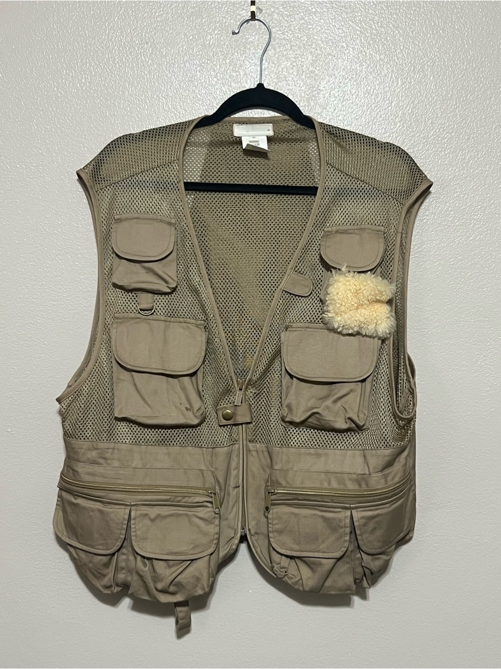 Vintage Ausable Men's Fly Fishing Tactical Outdoor Vest Tan Pockets Size XL 90s